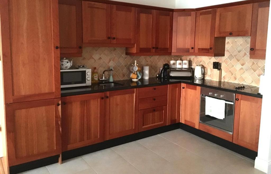 No.21 Sandpiper'S Nest Apartment Knights Town Екстер'єр фото